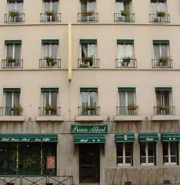 מלון Alyss Saphir Cambronne Eiffel 3*